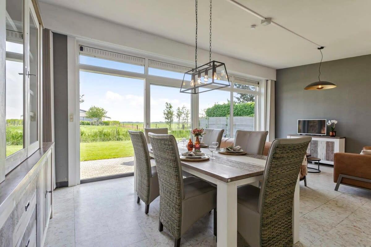 Huswell - Bungalow With Garden At 5 Minutes From The Beach Vila De Haan Exterior foto